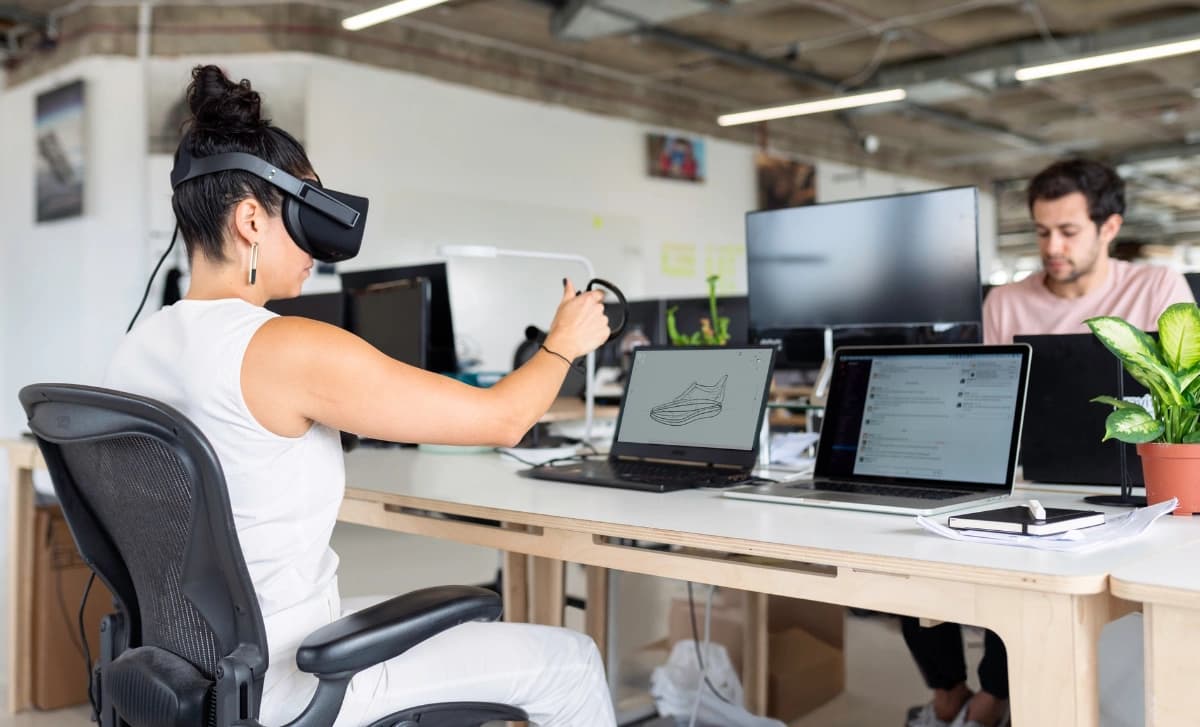 SOCIAL_How-digital-innovation-tackles-socio-economic-challenges